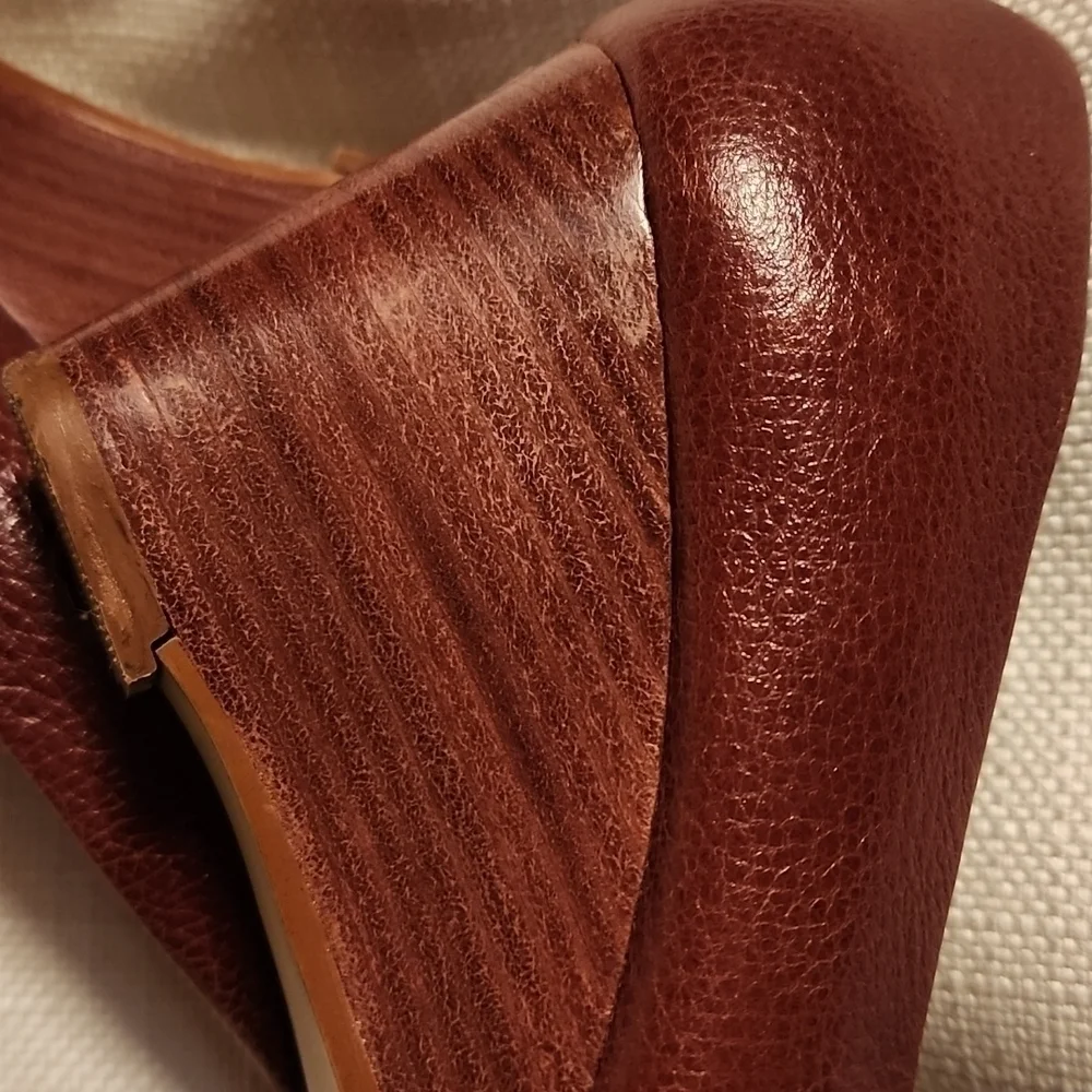 CORELLO wedge peep toe leather size 34 like new condition - Picture 5 of 7